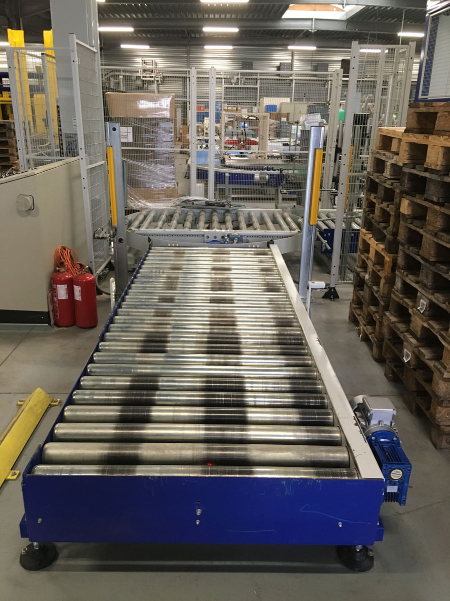 Turntables - Pallet & container transport