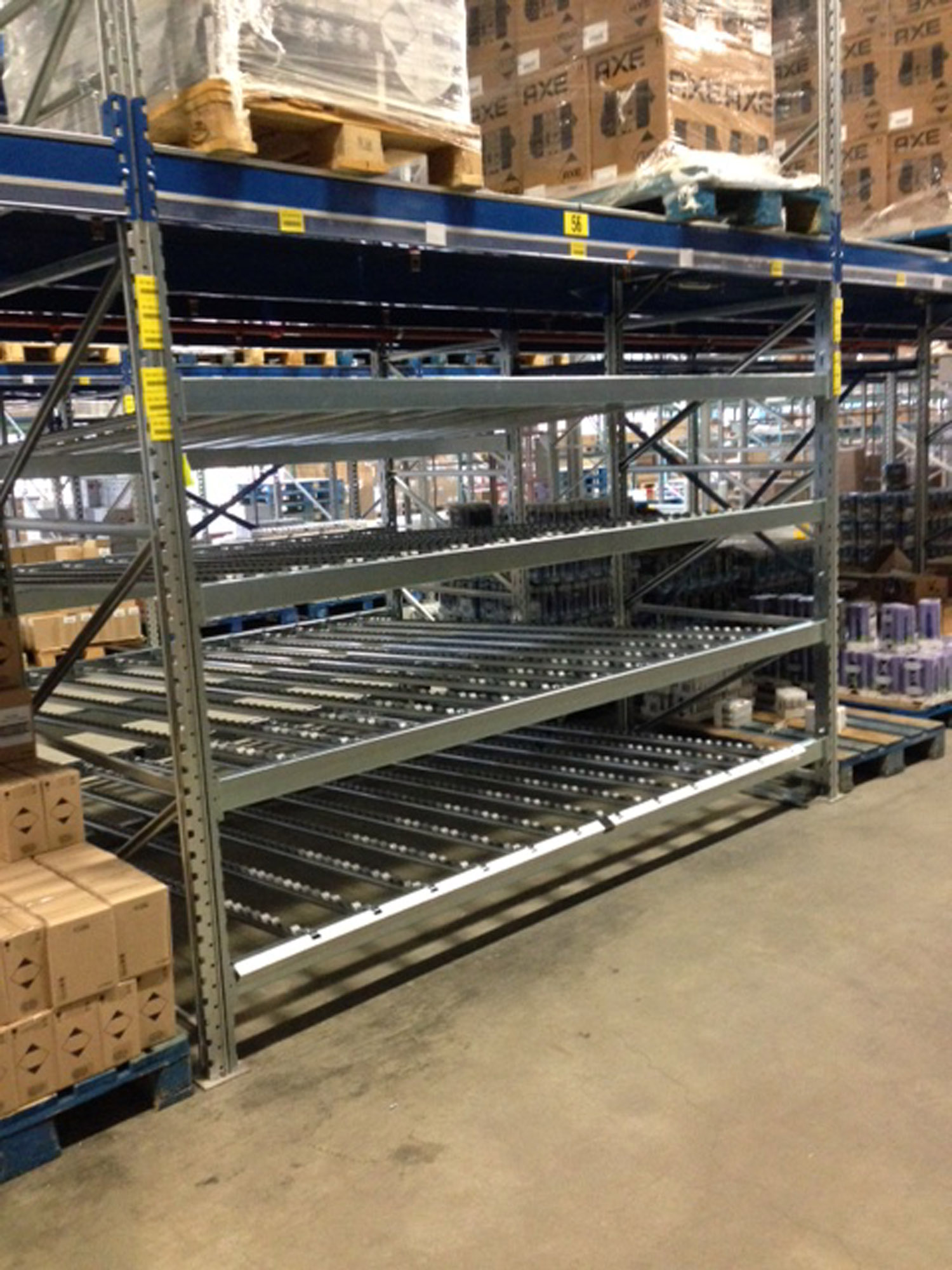 Pallet racks - Carton live storage