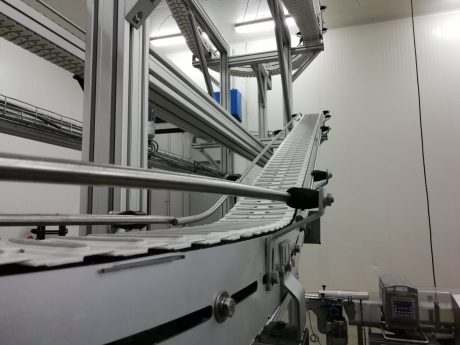 Verticaal transport: continue of discontinue systemen